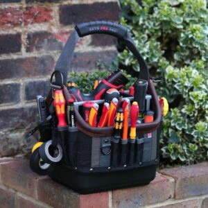 1e211446fbcada0a087bd85826644748